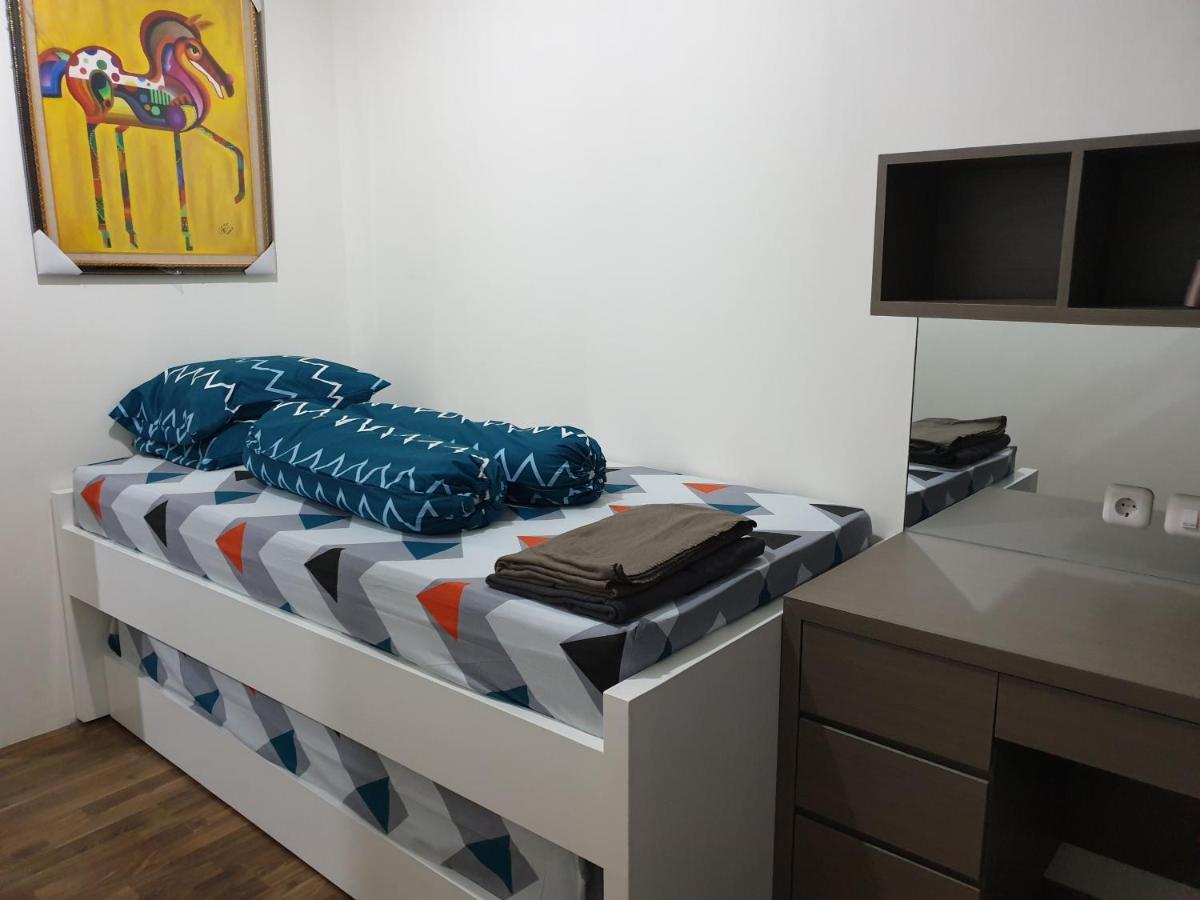 Apartemen Grand Sungkono Lagoon Venetian. Surabaya Exterior foto